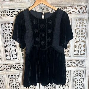 POL Black Flutter Sleeve Embellished Blouse